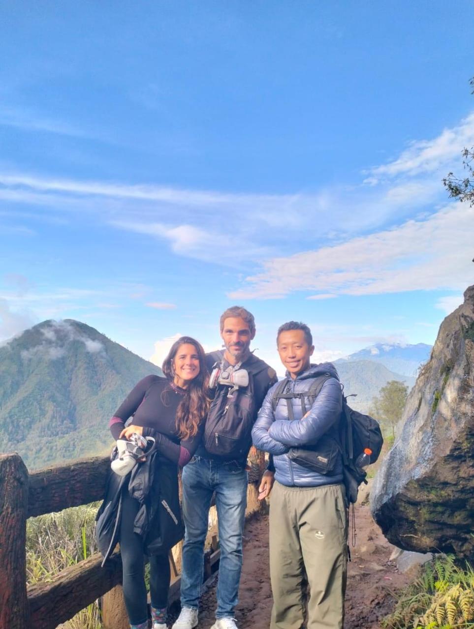 Nio Homestay And Tour Licin Eksteriør billede